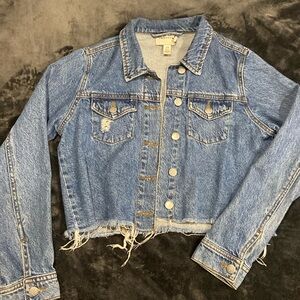Industry denim
Jacket Small